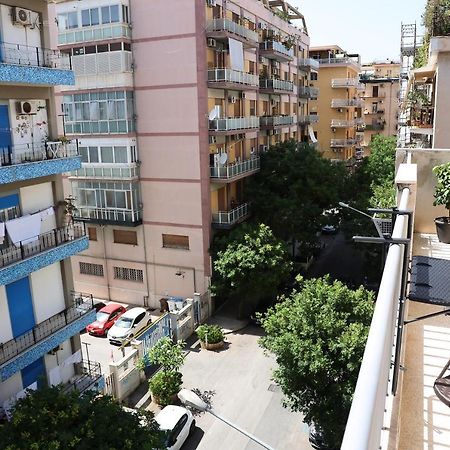 La Casa Del Maggiore, Tra Mare E Centro Apartment Палермо Екстериор снимка