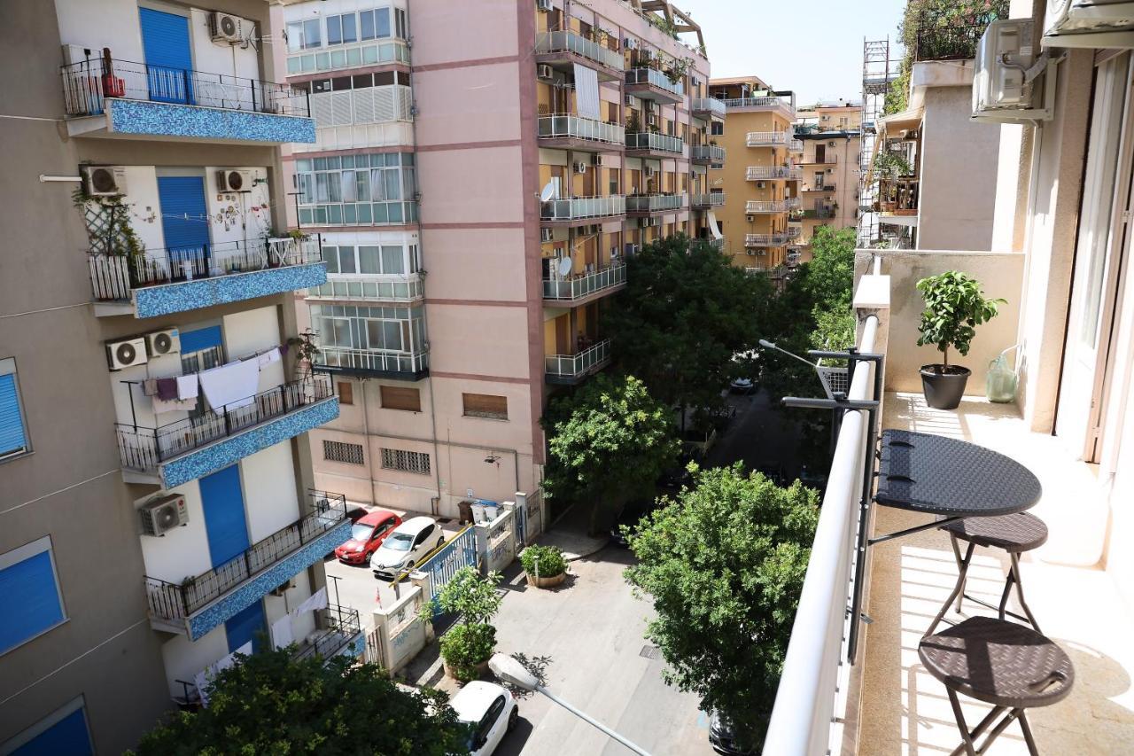 La Casa Del Maggiore, Tra Mare E Centro Apartment Палермо Екстериор снимка